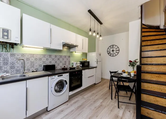 Lejlighed - Le Millesime Suspendu -